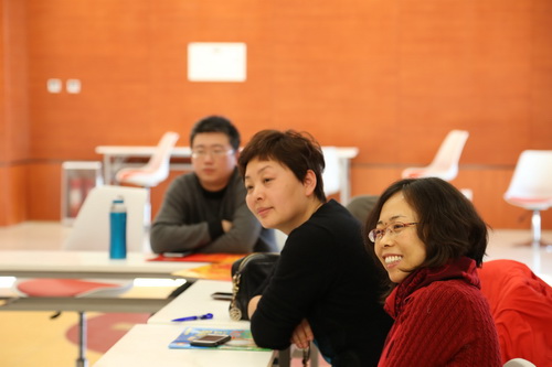 来自不同行业、不同领域的爸爸、妈妈们加入通图儿童故事会项目