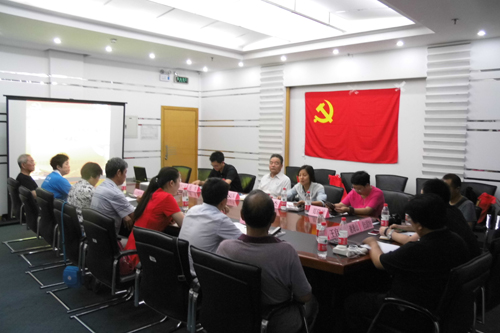 2.座谈会现场