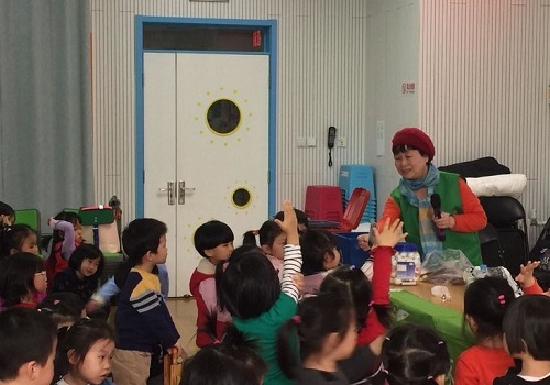 3-小朋友积极回答问题