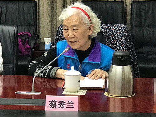 5.宣讲员蔡秀兰