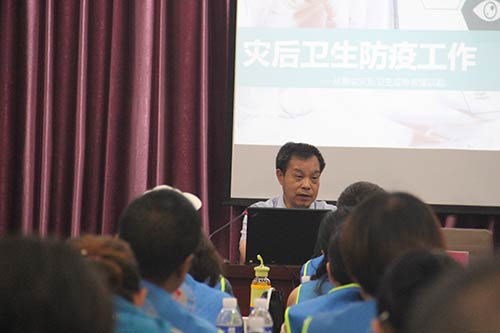 国家卫生应急救援队队长贺雄