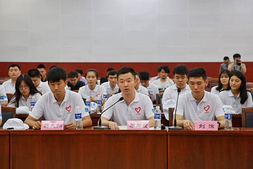 4志愿者代表交流
