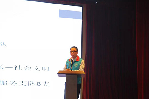 6志愿者李向显宣讲