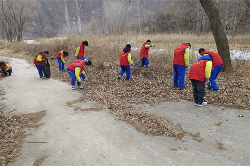 11冯家峪镇中心小学