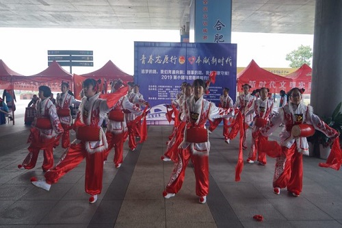 文艺演出活动 图片来源：巢湖团市委
