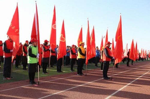 志愿者服务方阵。