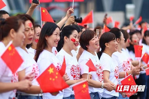 20190603191049_1e59e69fa7b5a237b243eaf320cffaf1_2