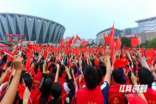20190603191049_1e59e69fa7b5a237b243eaf320cffaf1_3