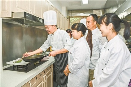 68f728b29e2f20d1036021