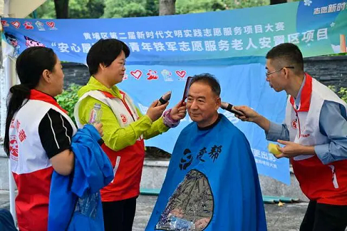 bf096b63f6246b608d8d699536dee640500fa200